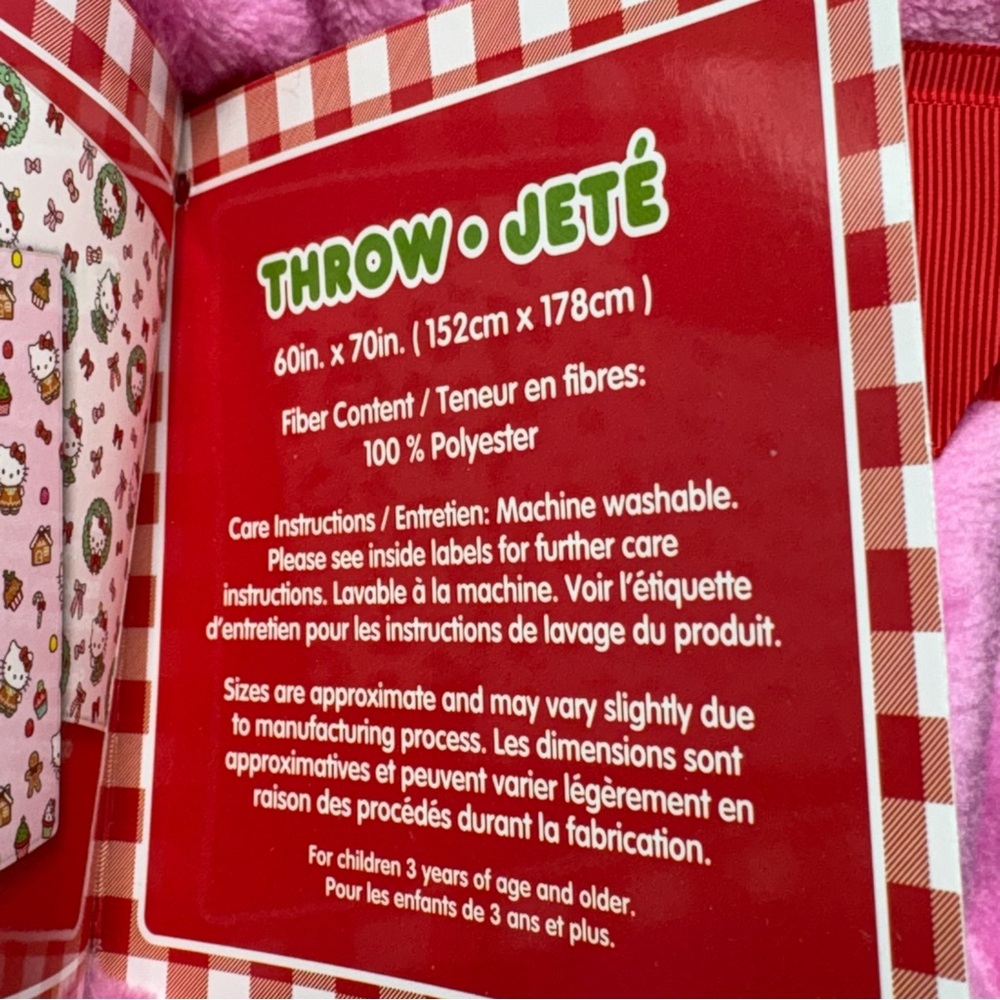 2 Viral Hello Kitty Oversized Christmas Throw Blankets-Pink Gingerbread & Wreath - Picture 4 of 11